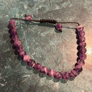 Adjustable purple women’s bracelet